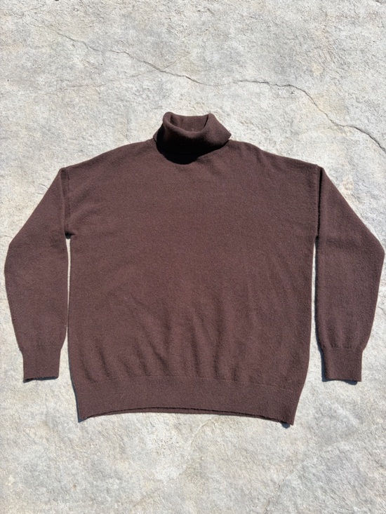 Splendid Sweaters - Splendid 100% Cashmere Chocolate Brown Boy Cut Turtleneck Sweater